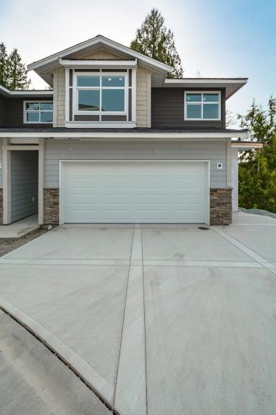 Home Driveway Installation in Boston